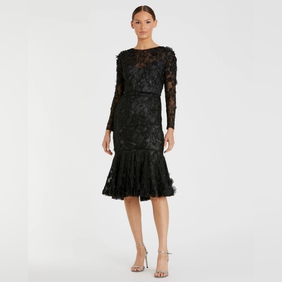 MAC DUGGAL 67703 NWT Floral Appliqué Long Sleeve Cocktail Dress